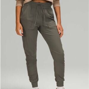 Lululemon Beyond the Studio Jogger Pants Grey Sage Women's Size 0